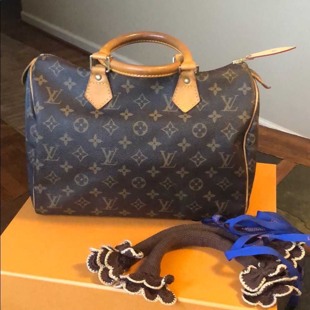 Authentic Louis Vuitton Speedy 30